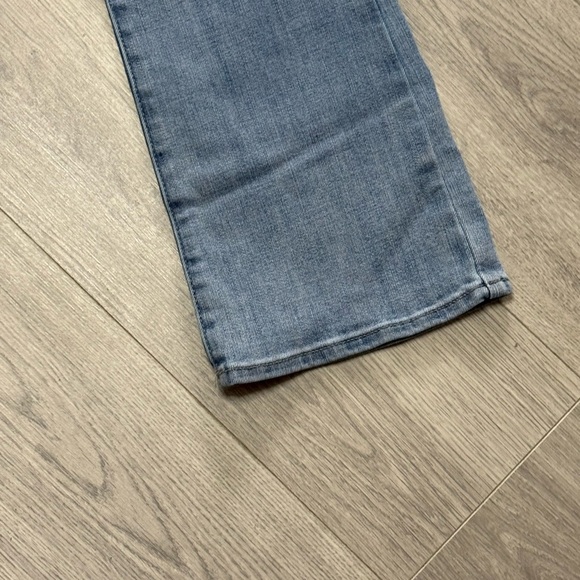 Lucky Brand Sweet Mid Rise Boot 8/29 A Women's Jeans - Picture 2 of 6